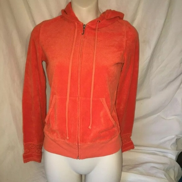 Juicy Couture Sweaters - Juicy coutures women’s hoodie size small